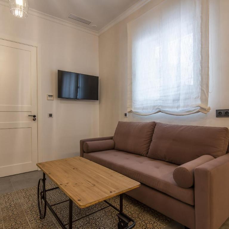 Trajano Estudios by Ĥ - Apartamento Estudio - 37