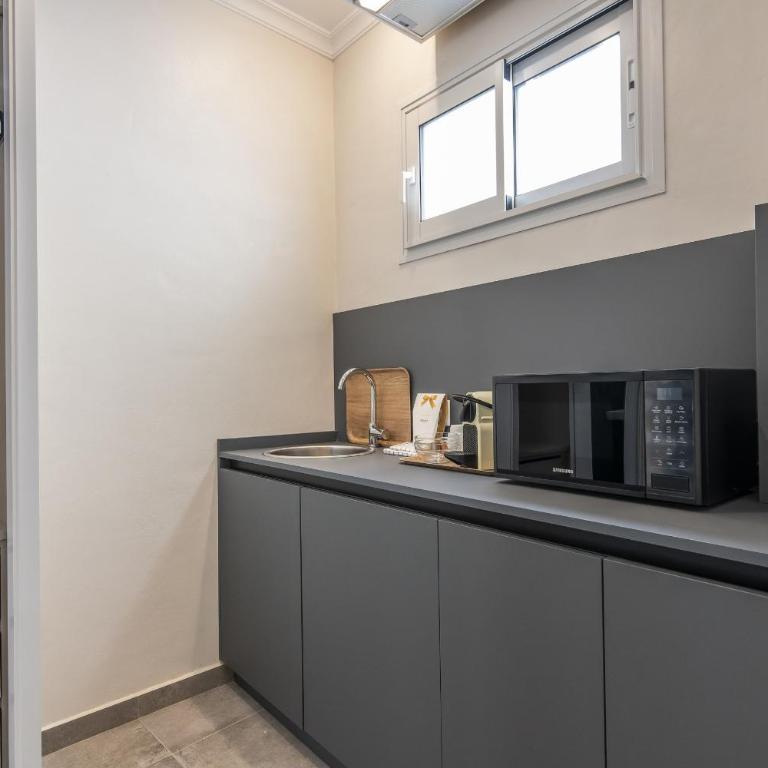 Trajano Estudios by Ĥ - Apartamento Estudio - 66