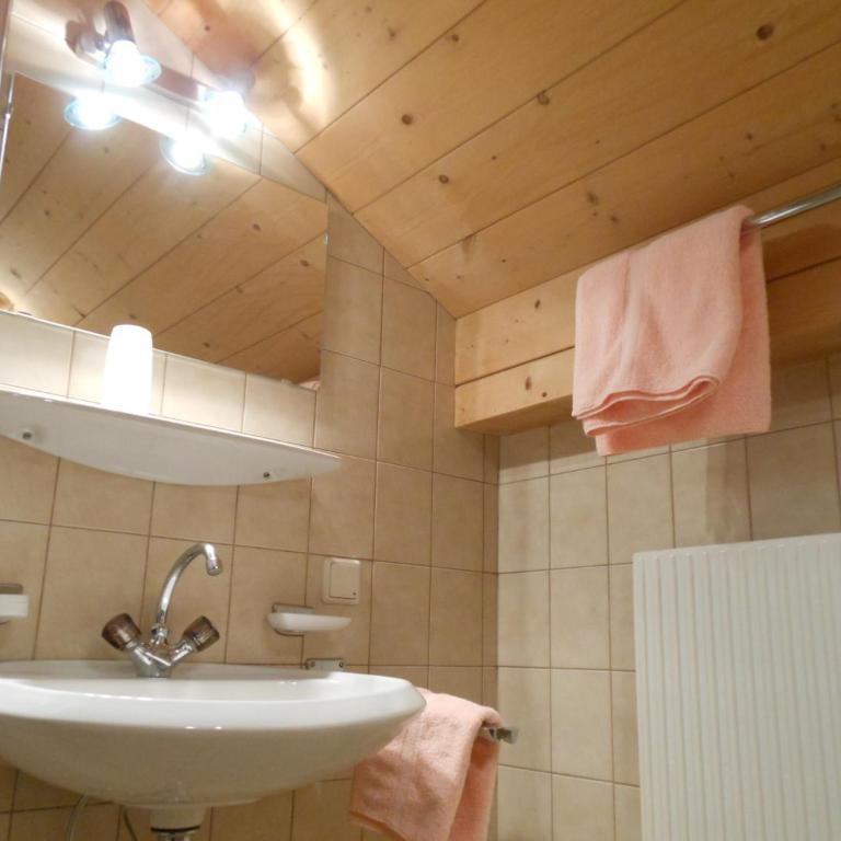 Aclavaldafur Apart - Apartment mit 2 Schlafzimmern und Bergblick - 8