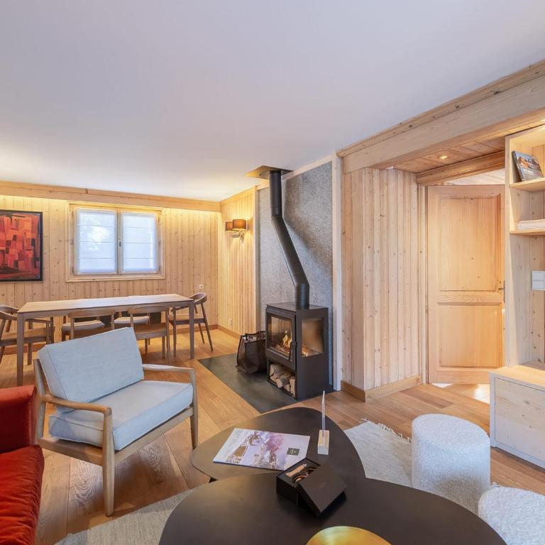 Appartement rénové avec 2 suites, balcon et poêle à bois, proche centre et remontées mécaniques, Megève - FR-1-569-39 - Appartement - 4