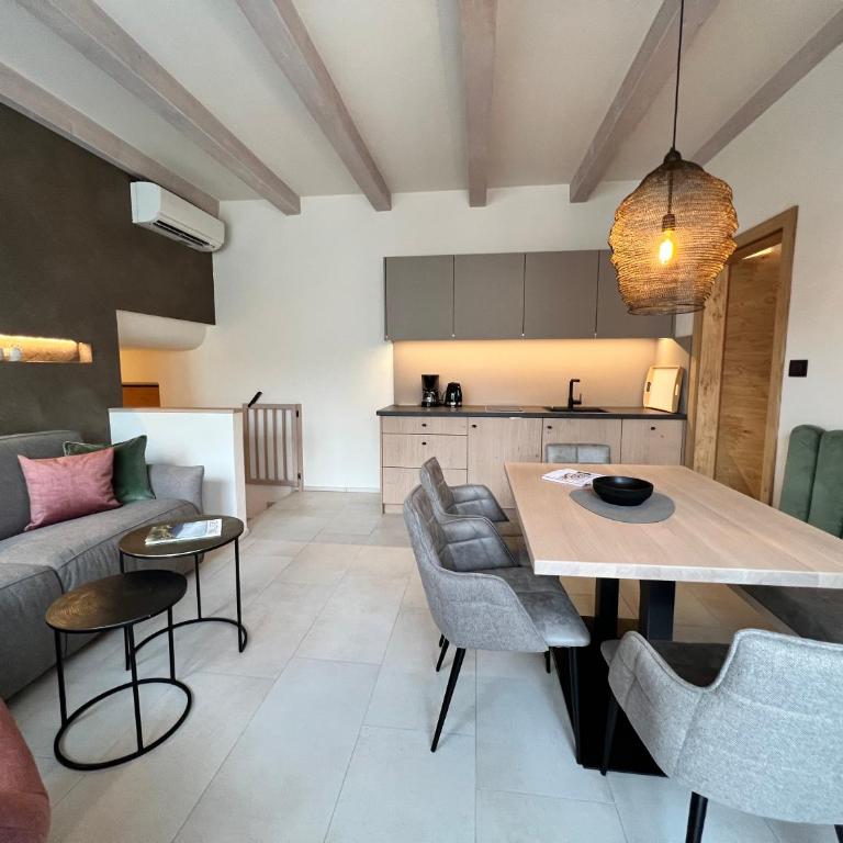 Das Grafenstein Familienresidence - Appartamento con 2 Camere da Letto e Balcone - 1