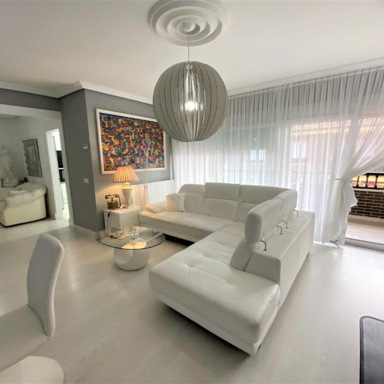 Ático Lujo Llanes - Three-Bedroom Apartment - 13