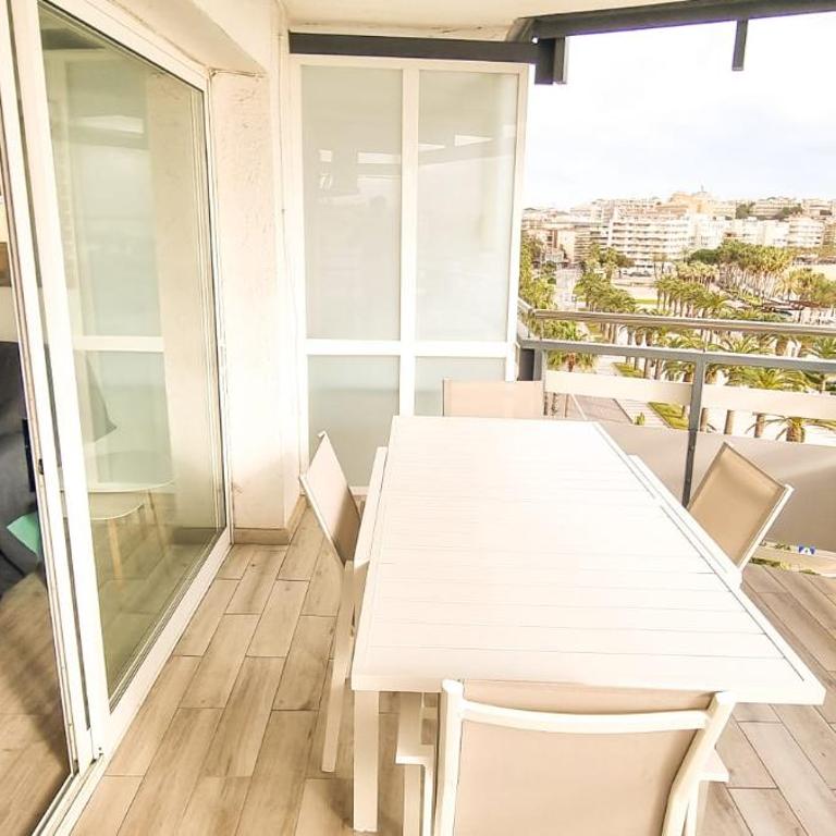 Fantastic sea view on the beach - Apartamento de 2 dormitorios - 9