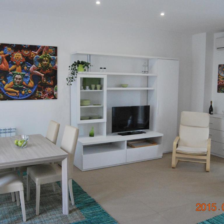 Residence Rapisardi by RECEPTIO - Apartment with Terrace - 8
