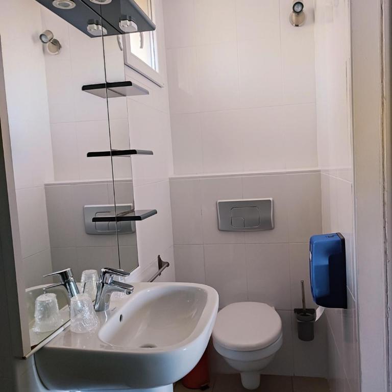Auberge du Bon Vivant - Chambre Double Standard - 3