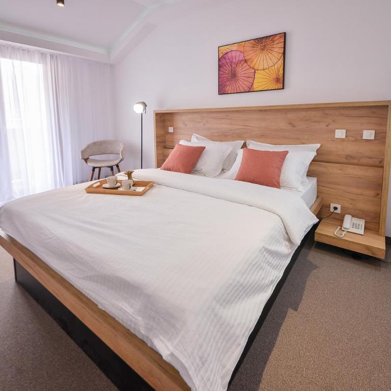 Magnolia Place - Deluxe Apartment - 13