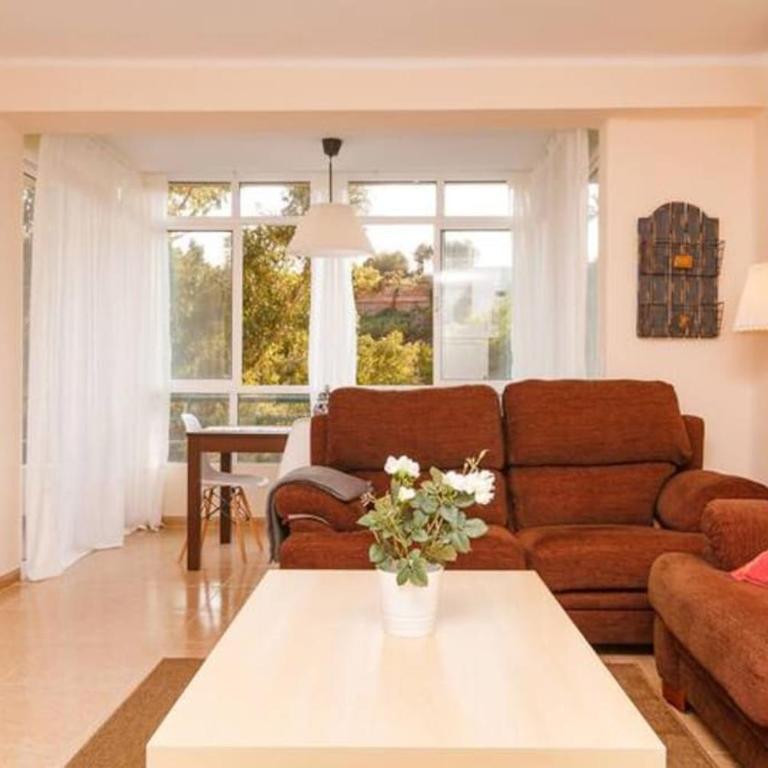 Piso precioso con vistas al mar. - Apartamento de 2 dormitorios - 1