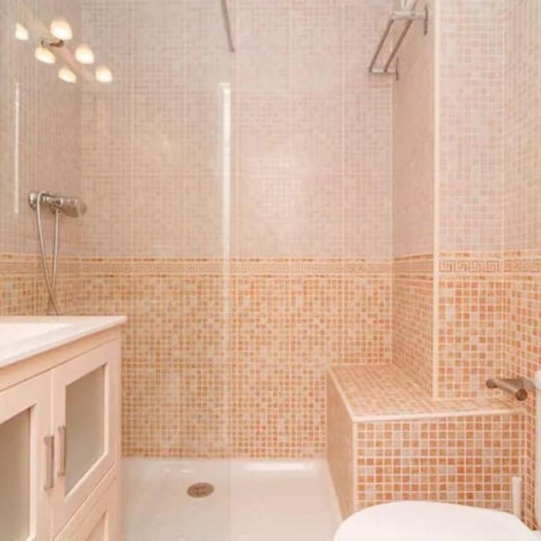 Piso precioso con vistas al mar. - Apartamento de 2 dormitorios - 7