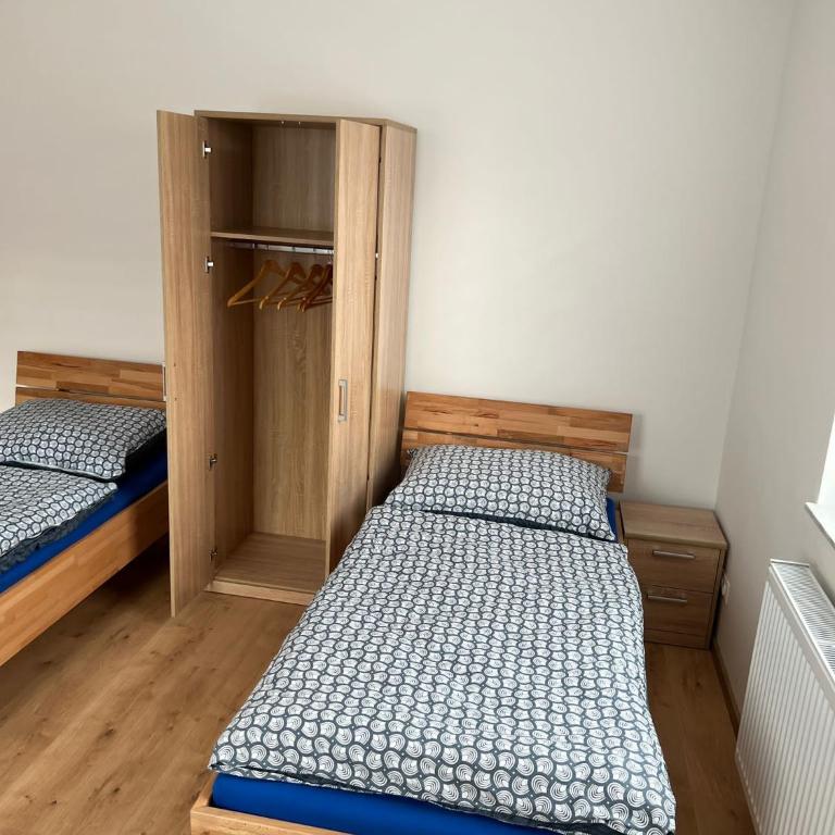 S&D - Dreibettzimmer - 2