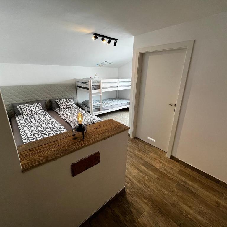 Haus Bergfeld with the view over Dachstein - Three-Bedroom Apartment - 27