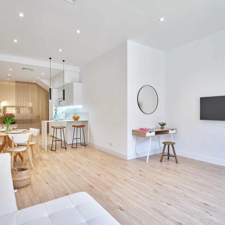Paseo Suites Hotel - Duplex Suite - 10