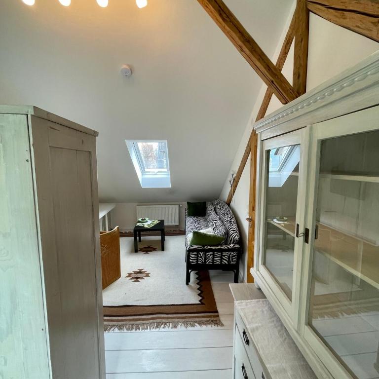 Zentrale Idylle mit Gemeinschaftsbad - Habitación Doble - 6