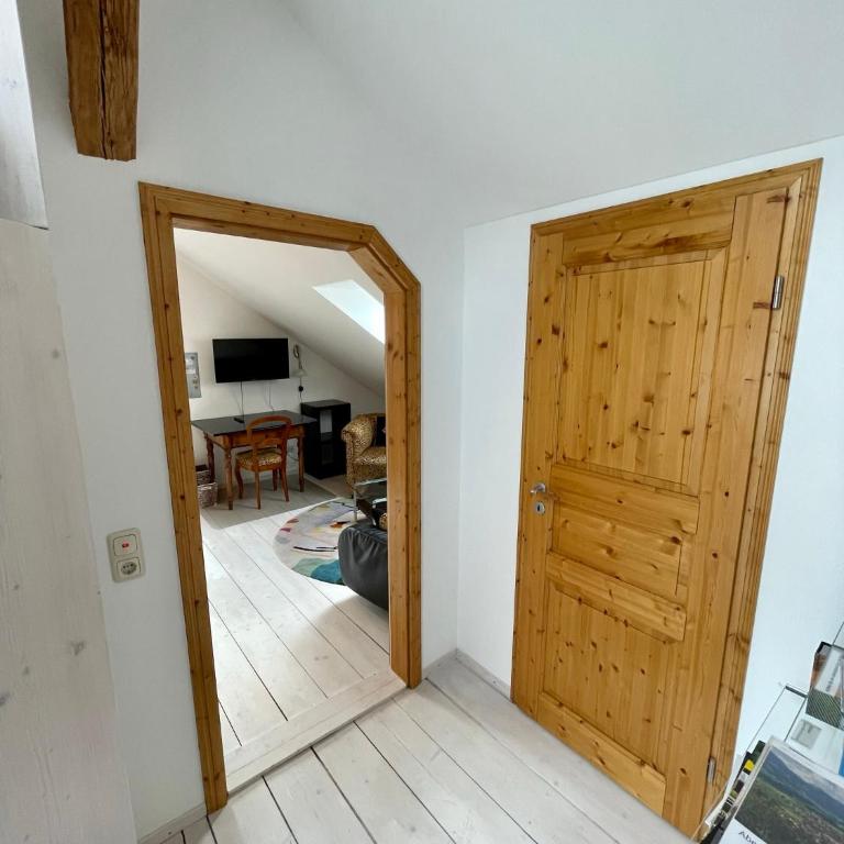 Zentrale Idylle mit Gemeinschaftsbad - Habitación Doble con balcón - 8