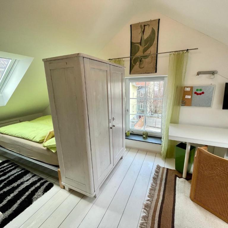 Zentrale Idylle mit Gemeinschaftsbad - Habitación Doble - 7