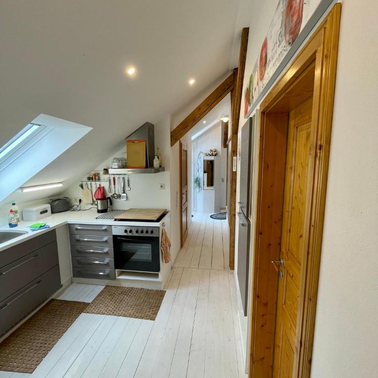 Zentrale Idylle mit Gemeinschaftsbad - Habitación Doble con balcón - 14