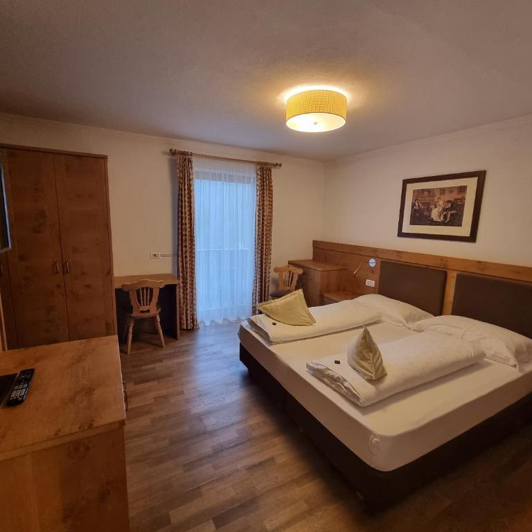 Hotel Mirabel - Suite Familiare con 2 Camere da Letto - 4