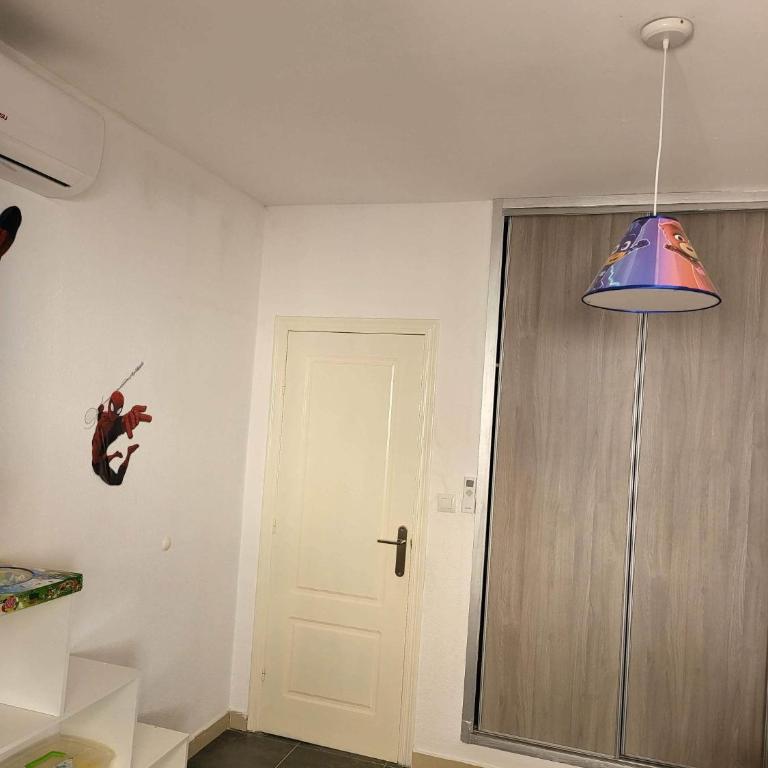 Hermoso Unifamiliar en La Zenia - Casa de 3 dormitorios - 16