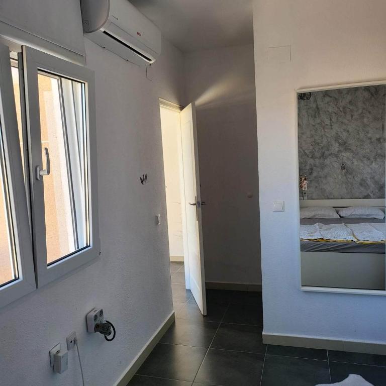 Hermoso Unifamiliar en La Zenia - Casa de 3 dormitorios - 28