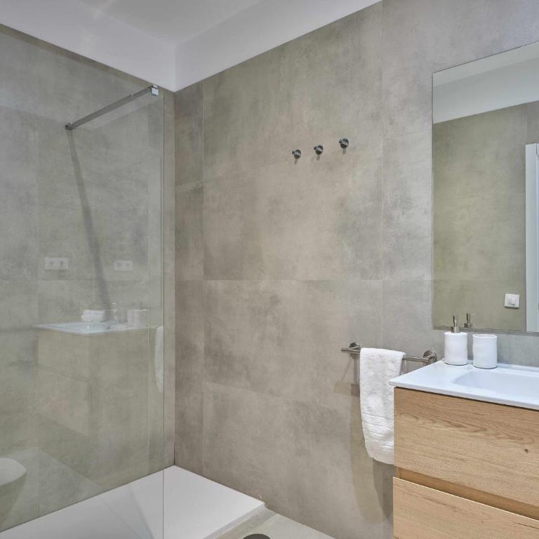 Paseo Suites Hotel - Junior Suite - 1