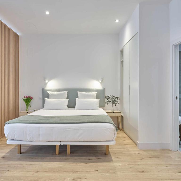 Paseo Suites Hotel - King Suite - 5
