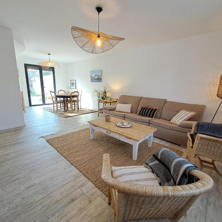 MARION I 8 couchages I Plage, forêt & marais à pied - Four-Bedroom House - 7