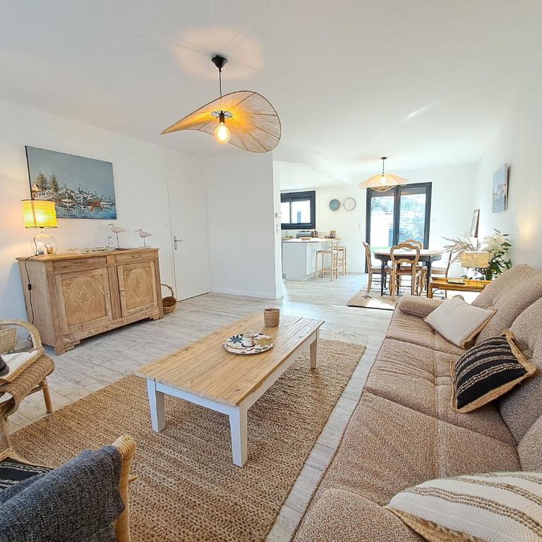 MARION I 8 couchages I Plage, forêt & marais à pied - Four-Bedroom House - 2