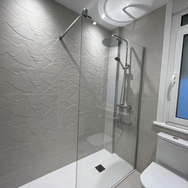 Céntrico y acogedor piso con garaje - Apartamento de 3 dormitorios - 17