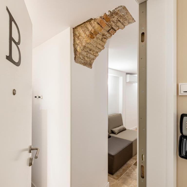 Bajo interior sin ventana en Barri Port Maritim - Apartamento de 1 dormitorio - 3