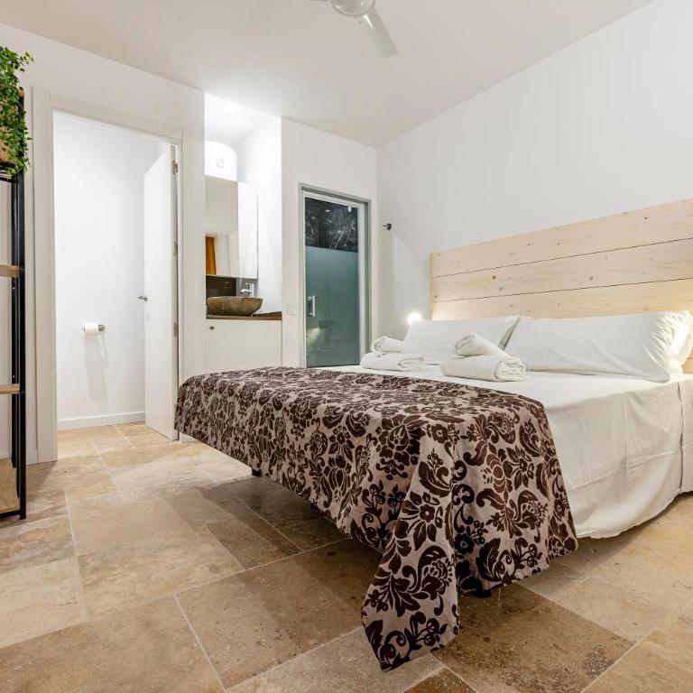 Bajo interior sin ventana en Barri Port Maritim - Apartamento de 1 dormitorio - 11