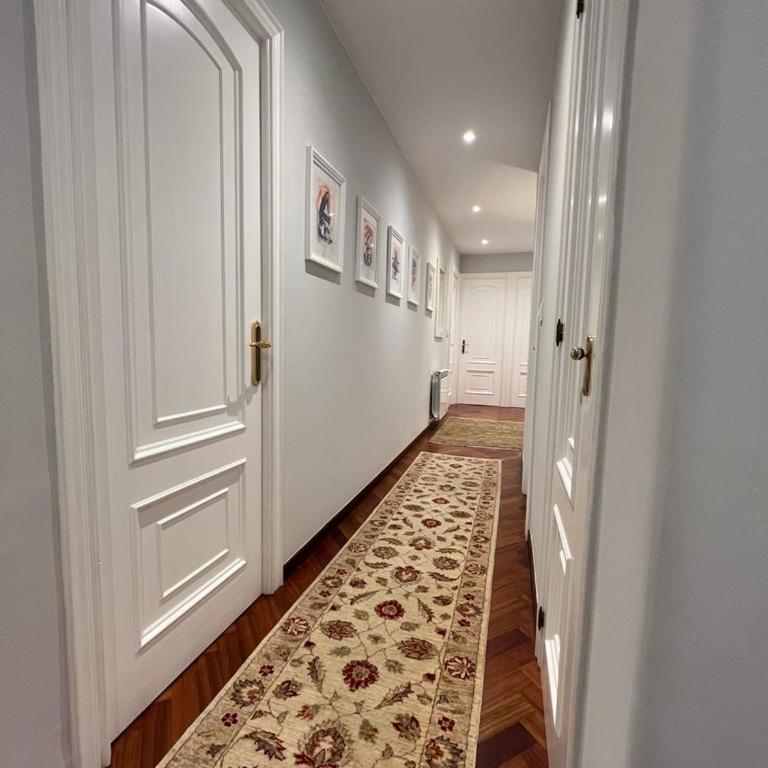 Céntrico y acogedor piso con garaje - Apartamento de 3 dormitorios - 3