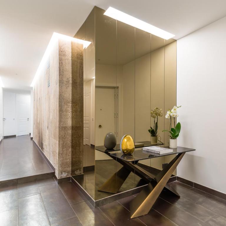 Dei Martiri Suite - Double Room with Balcony - 3