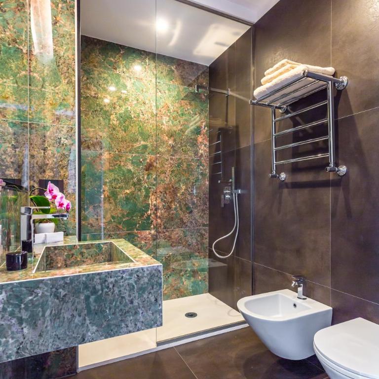 Dei Martiri Suite - Deluxe Double Room with Bath - 15
