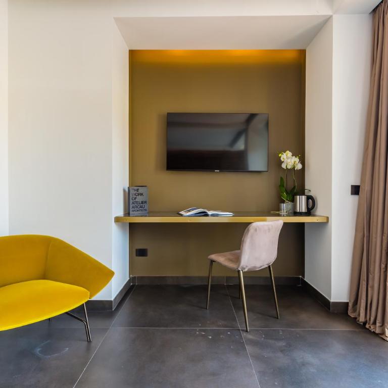 Dei Martiri Suite - Deluxe Double Room with Bath - 14