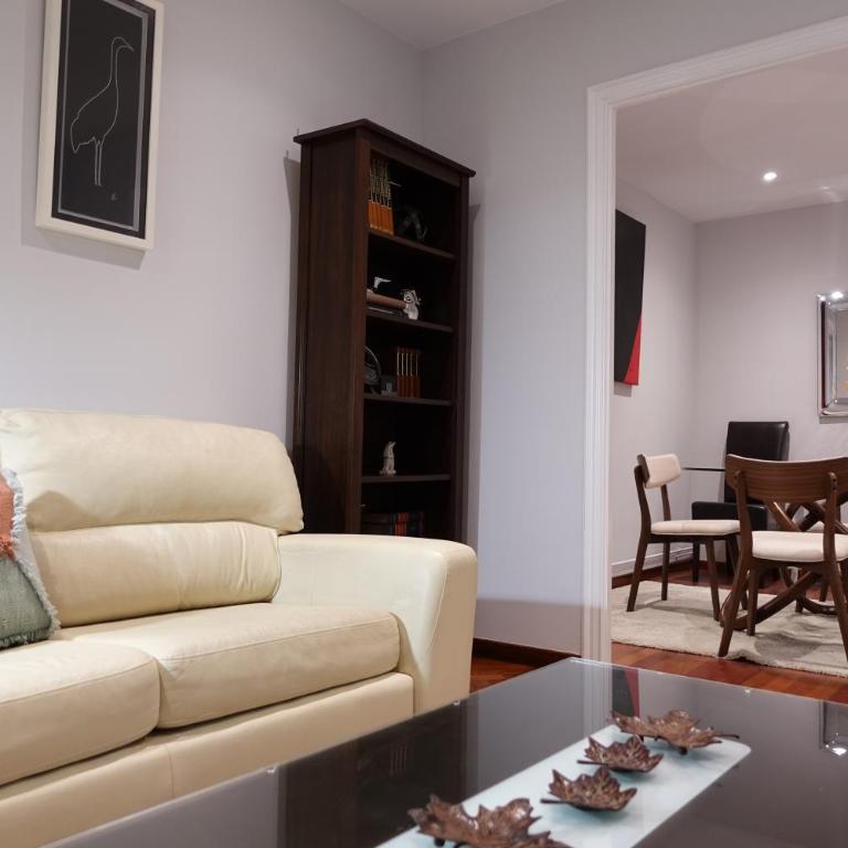 Céntrico y acogedor piso con garaje - Apartamento de 3 dormitorios - 6