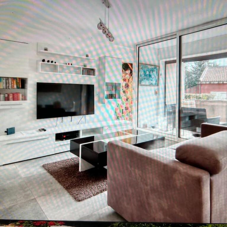 Les Cerisiers. - Two-Bedroom Apartment - 13
