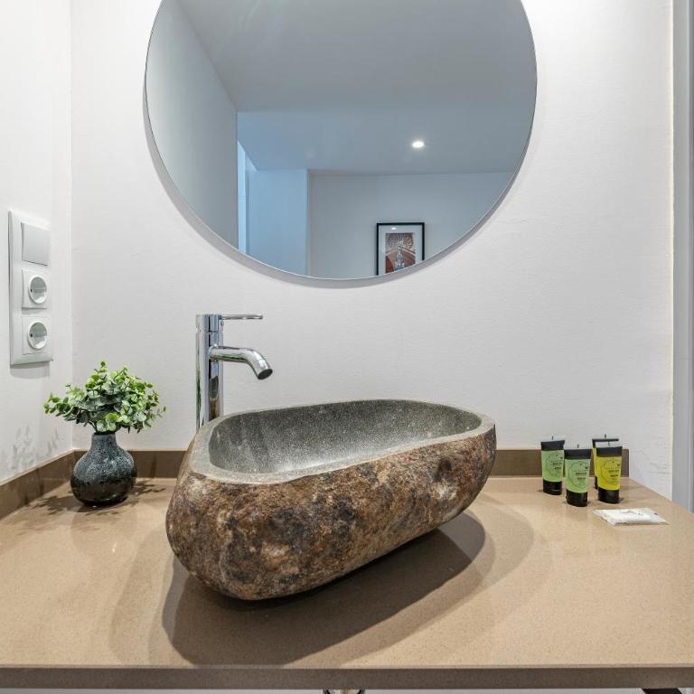 Atico duplex con Barbacoa y Terraza en Barri Port Maritim - Apartamento de 1 dormitorio - 14