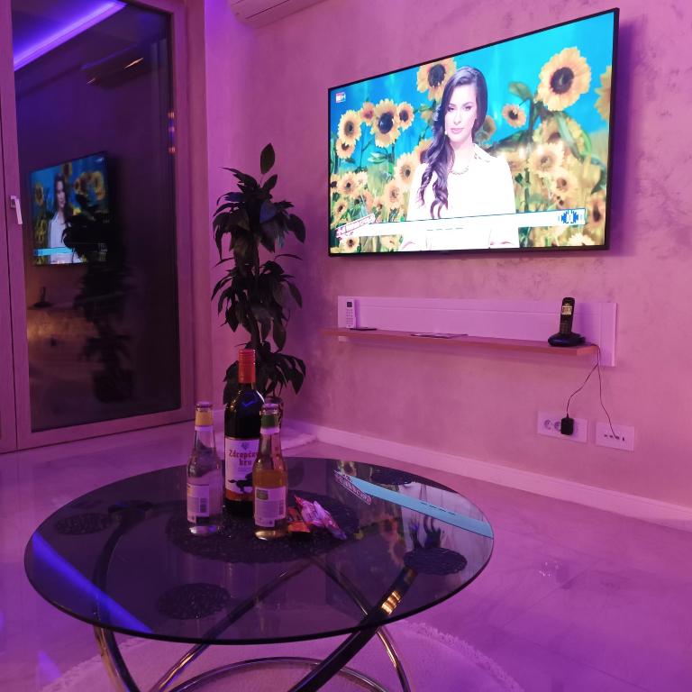 RB Apartment 3 Lux smart house - One-Bedroom Apartment - 17