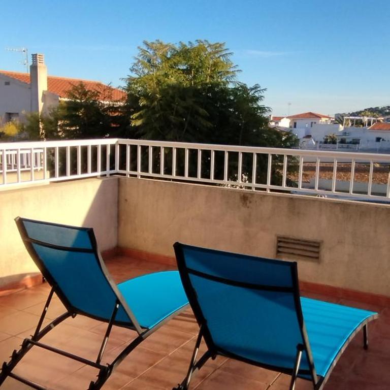 Chalet independiente con vistas en urbanización privada - Casa de 3 dormitorios - 31