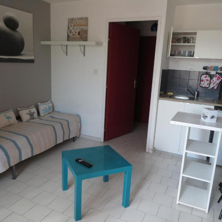 Studio cabine à 300m de la plage avec loggia vitrée - FR-1-338-428 - Appartement (4 Adultes) - 4