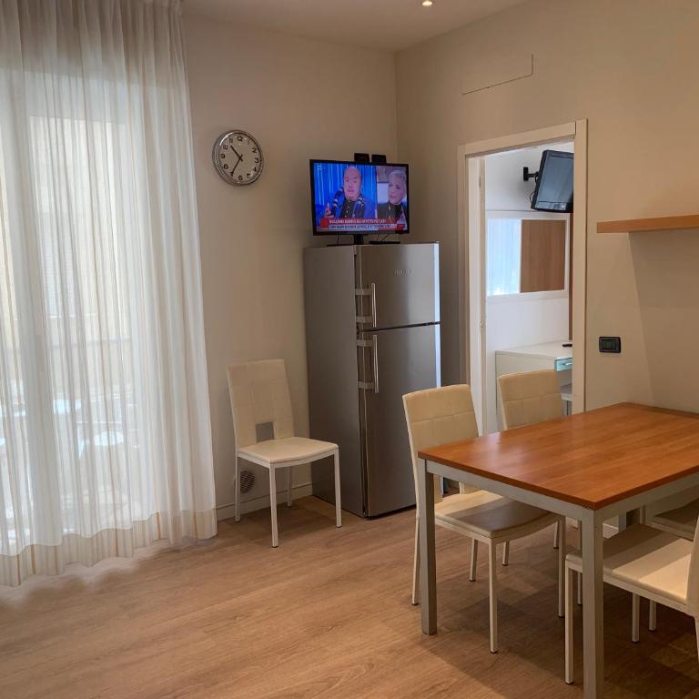Residence Aida - Appartamento con 2 Camere da Letto - 5