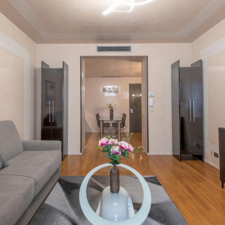 Milan Royal Suites - Centro Duomo - Appartamento con 1 Camera da Letto - Via Romagnosi 4 (5 Adulti) - 6
