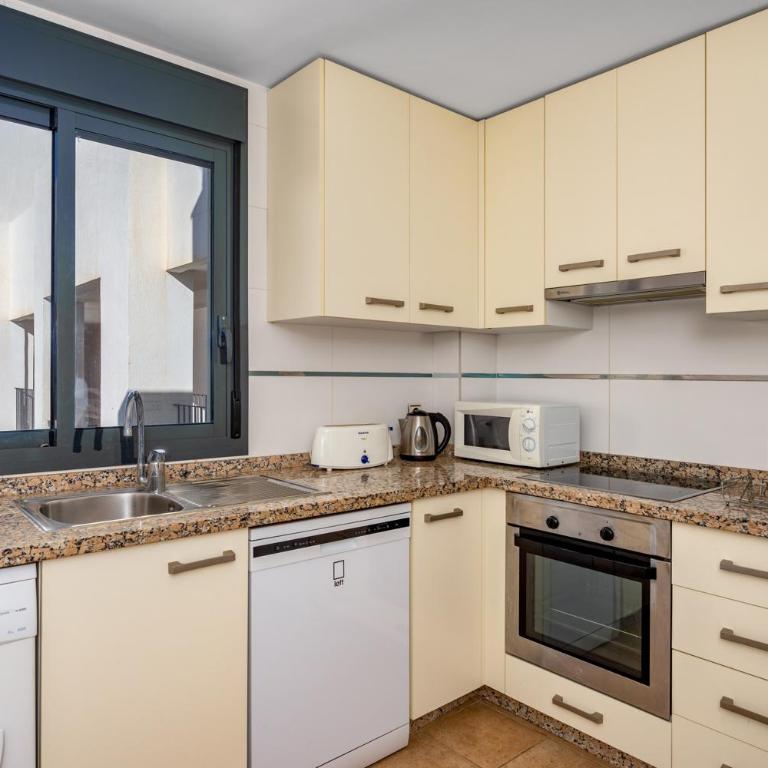 Lovely apt with pool by Costarentals - Ref 87 - Apartamento de 2 dormitorios - 7