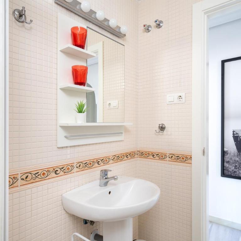 Golfer's quiet flat by Costarentals - Ref 104 - Apartamento de 2 dormitorios - 16