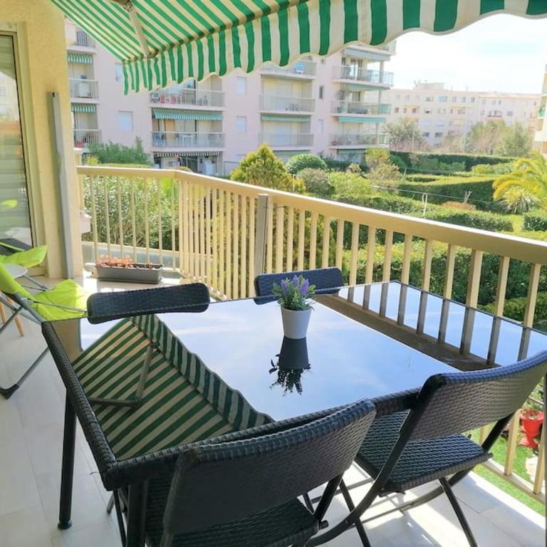 Palais Royal, plages à pied, centre St Raphael - Apartamento de 2 dormitorios - 1