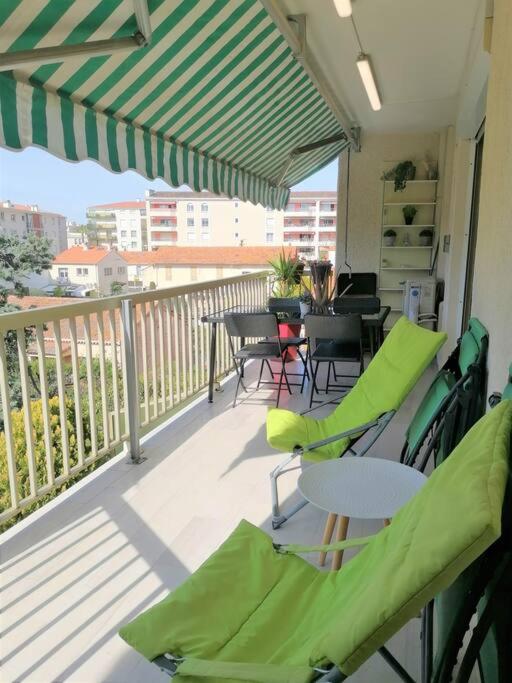 Palais Royal, plages à pied, centre St Raphael - Apartamento de 2 dormitorios - 4