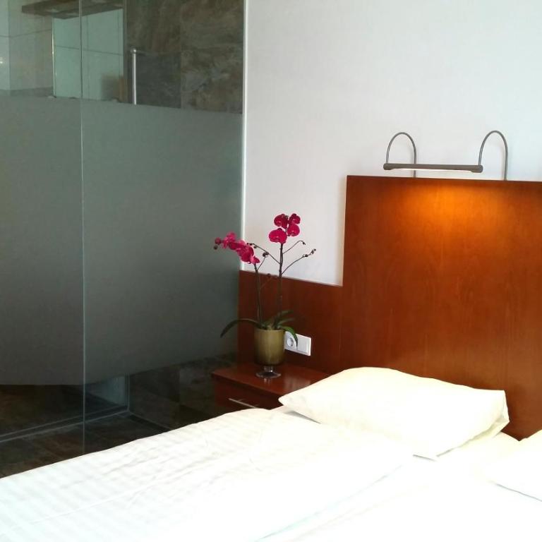 Hotel Via Roma - Standard Doppelzimmer - 11
