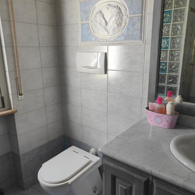 Lara's House - Three-Bedroom Apartment - 31