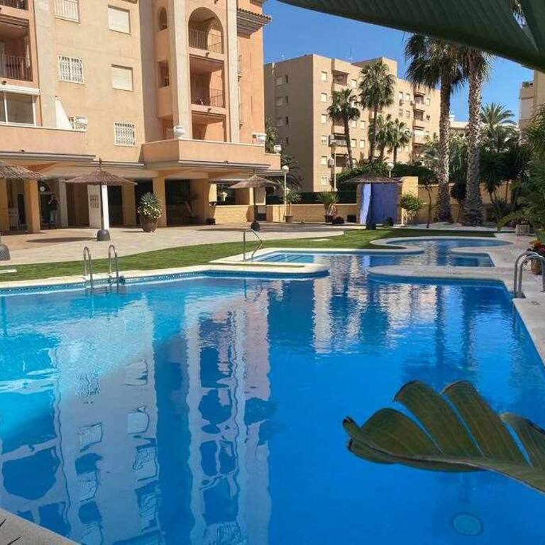 Piso estilo Mediterráneo a 200m de la playa - Apartamento de 2 dormitorios - 9