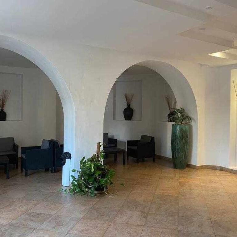 Piso estilo Mediterráneo a 200m de la playa - Apartamento de 2 dormitorios - 35