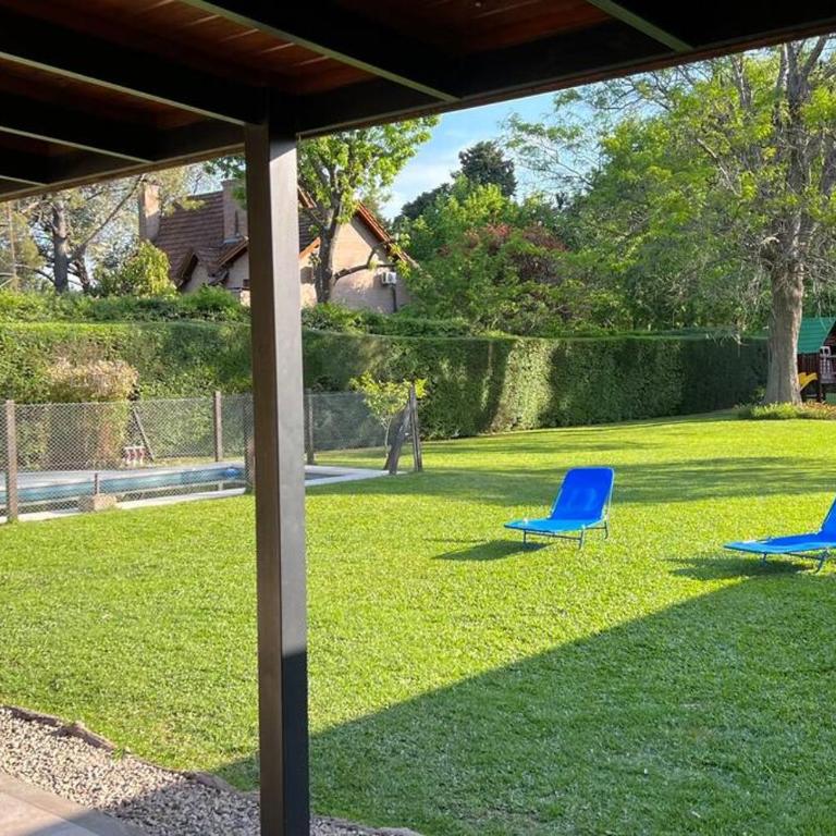 Casa en Ing. Maschwitz con gran parque y pileta - Casa de 3 dormitorios - 5